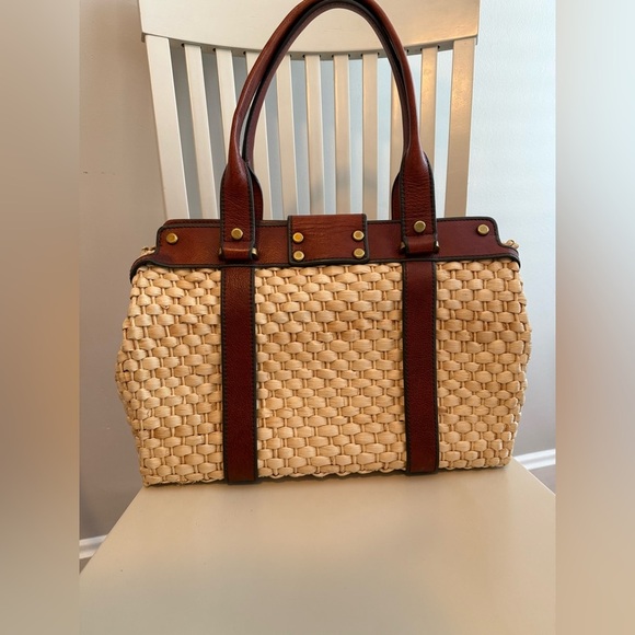 Fossil Leather Straw Basket Large Handbag - Picture 6 of 10